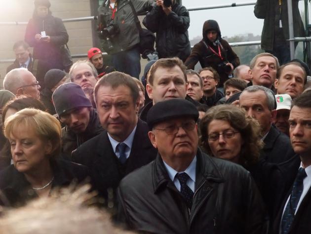 Michail Gorbatschow Bornholmer Stra�e 9. November 2009 Foto Similitudo
